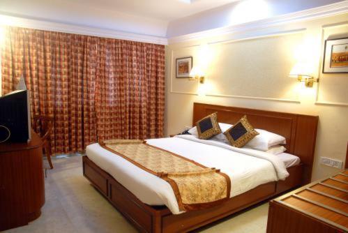 Regenta Place The Emerald Mumbai (Bombay)